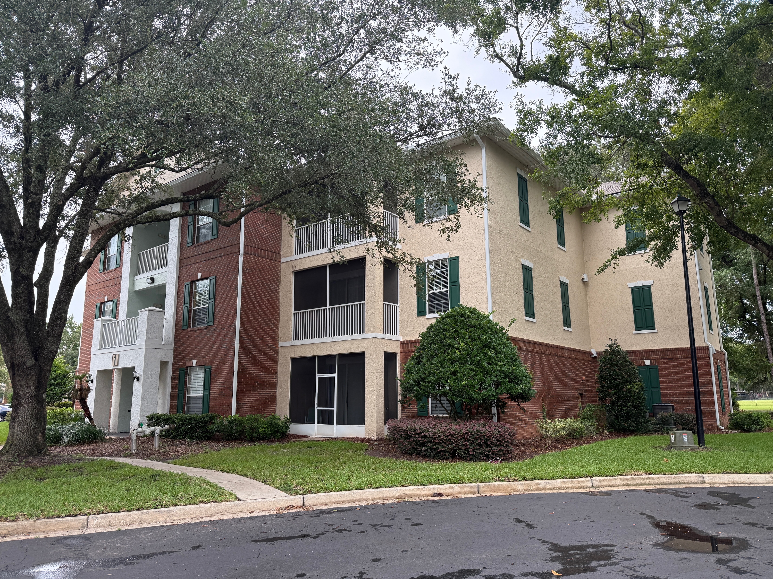 785-1  Oakleaf Plantation Parkway unit 123