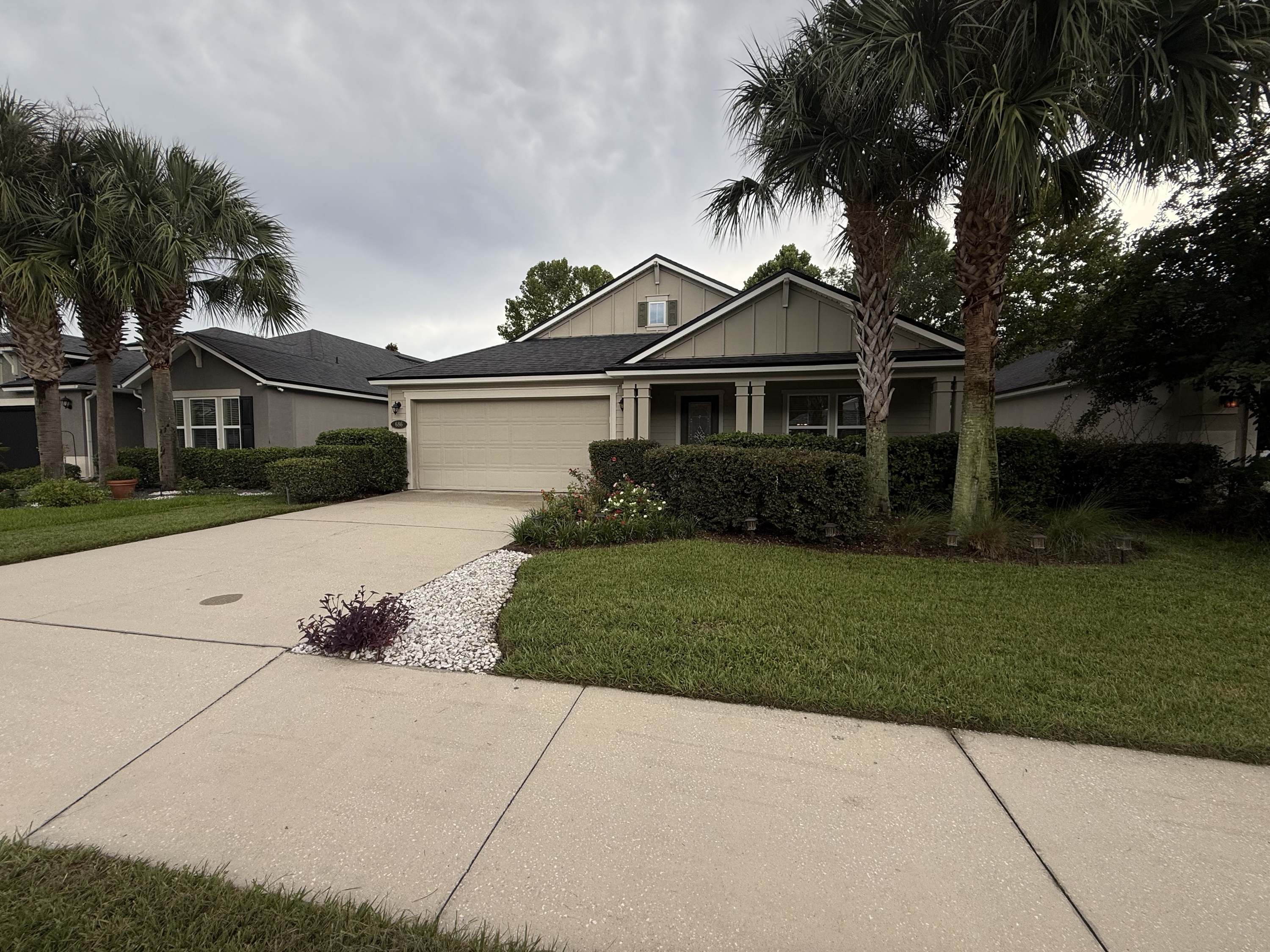 686 Glendale Lane